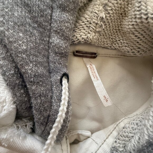 Free People Womens Cropped White Denim Jacket With Gray Knit Sleeves & Hood Butt - Picture 3 of 5